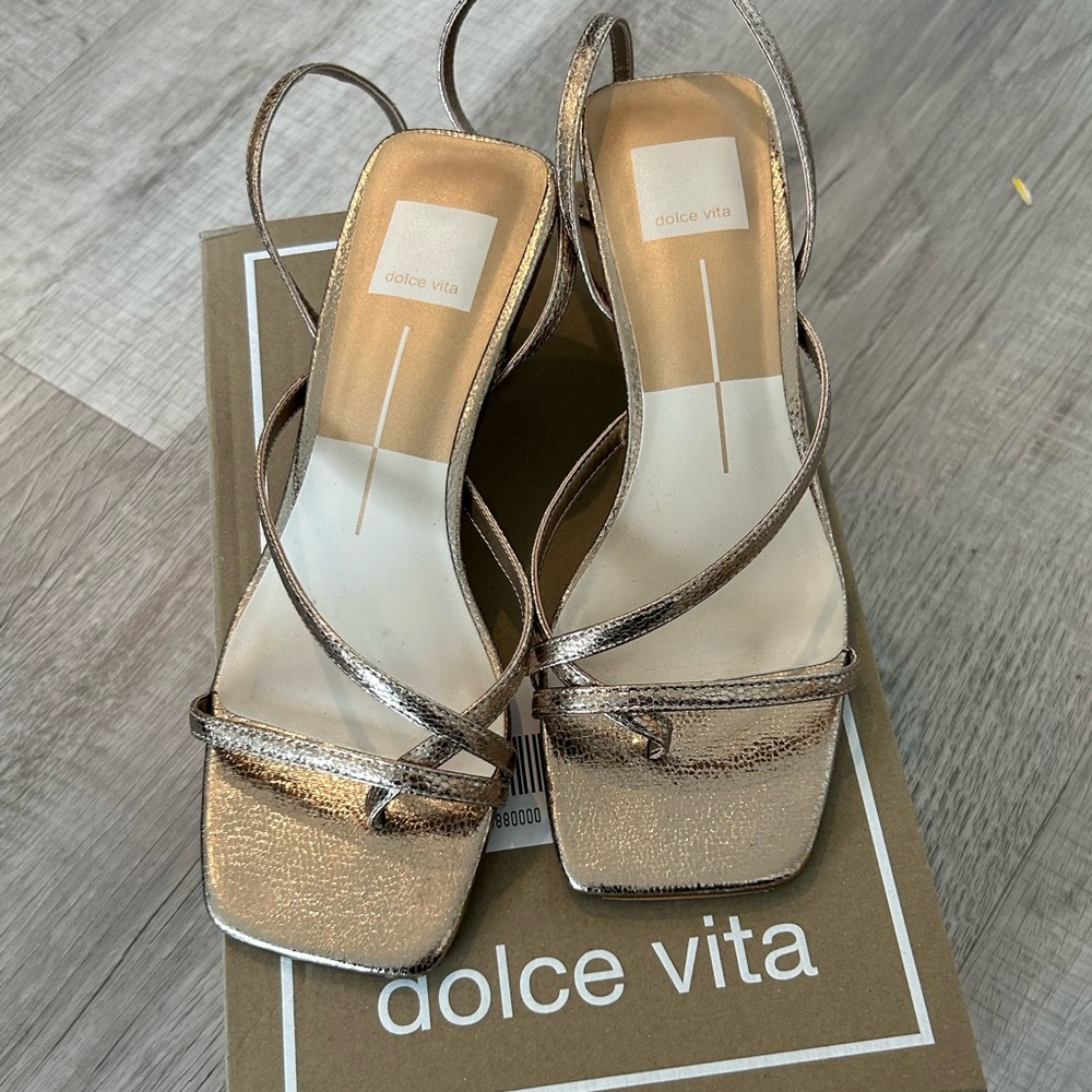 Dolce Vita Size 7.5 Women’s Baylor Heels